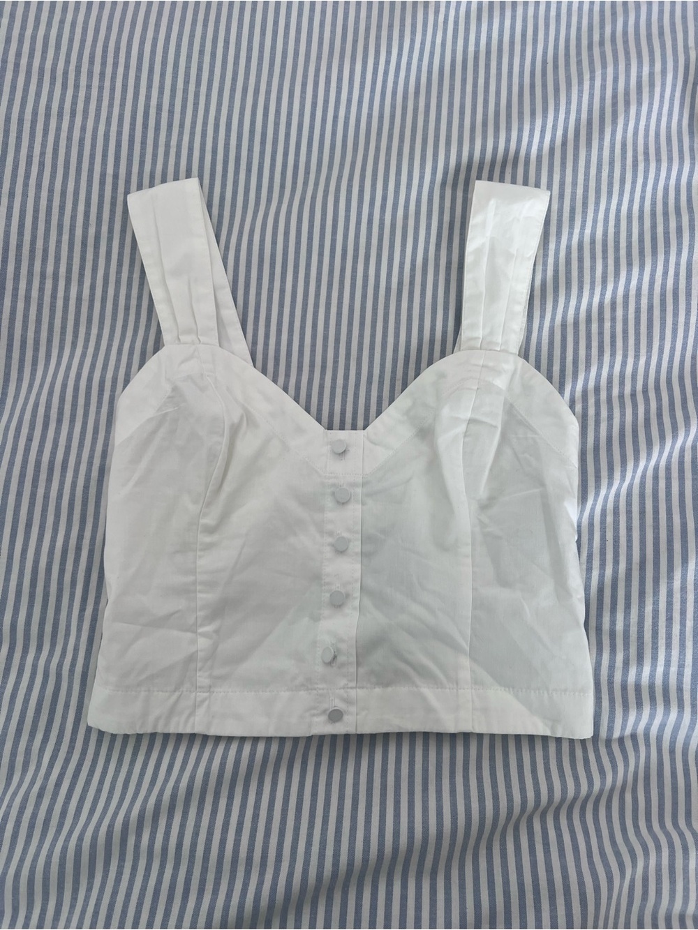 Abercrombie and Fitch white top new with tags